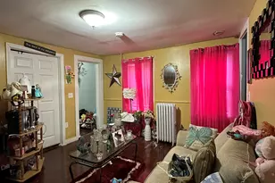 35 Loomis St, Hartford, CT 06120 - Photo 4