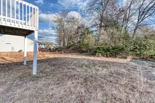 27 Aspen Pl, Windham, CT 06226 - Photo 4