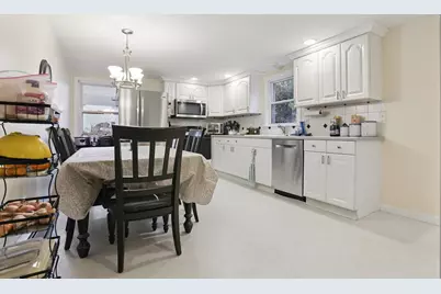 65 Dydo Drive, Montville, CT 06382 - Photo 6