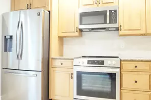 24 Overlook Dr, Monroe, CT 06468 - Photo 6