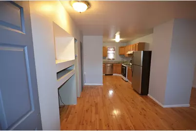 258 Rakoczy Avenue #2nd Floor, Fairfield, CT 06824 - Photo 4