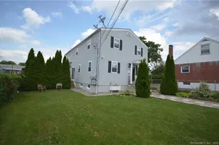 258 Rakoczy Ave, Fairfield, CT 06824 - Photo 2