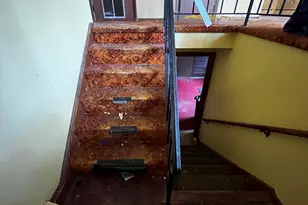 445 Lincoln Dr, Cheshire, CT 06410 - Photo 2