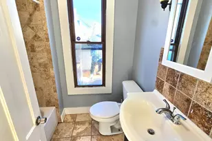 10 Clarkson St, Ansonia, CT 06401 - Photo 14