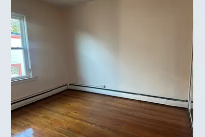 176 Adelaide Street #3, Hartford, CT 06114 - Photo 2