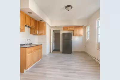 176 Adelaide Street #3, Hartford, CT 06114 - Photo 1