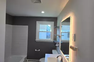 559 Mountain Rd, Newington, CT 06111 - Photo 10