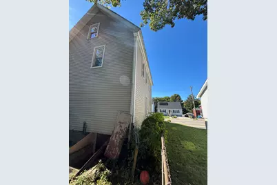 271 Crystal Avenue, New London, CT 06320 - Photo 16