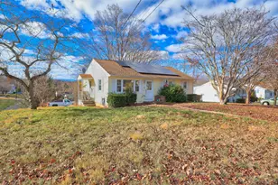 72 Jason Ave, Watertown, CT 06795 - Photo 2