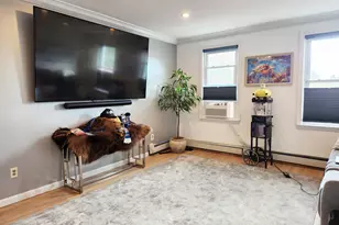 61 Aberdeen St, Stamford, CT 06902 - Photo 12