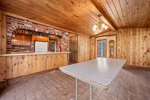 36 Randall Pl, Waterbury, CT 06704 - Photo 8