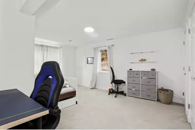 6 Meadowbank Road, Greenwich, CT 06870 - Photo 18