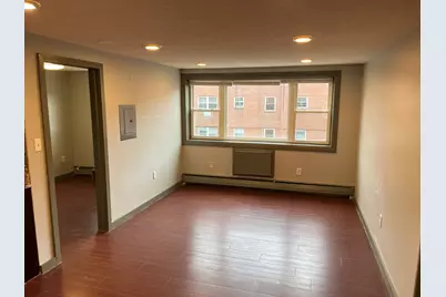 32 Cook Avenue #203, Meriden, CT 06451 - Photo 4