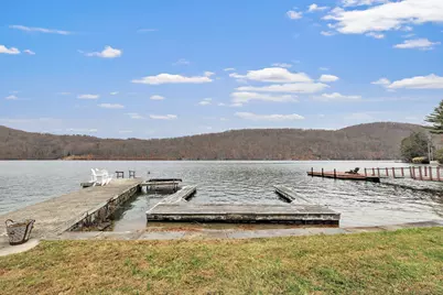 8 Snug Harbor Drive, Danbury, CT 06811 - Photo 26