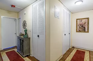 80 Cartright St, Bridgeport, CT 06604 - Photo 14