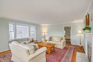 14 Concord Ridge Rd, Newtown, CT 06470 - Photo 4