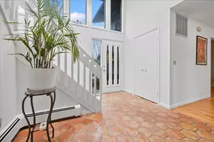 693 Den Rd, Stamford, CT 06903 - Photo 2