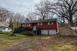 22 Carlen Dr, North Branford, CT 06472 - Photo 2