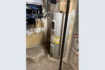 205 Retreat Avenue, Hartford, CT 06106 - Photo 18