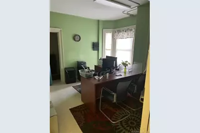 205 Retreat Avenue, Hartford, CT 06106 - Photo 8