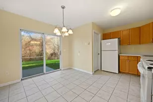 92 Hamden Ave, Waterbury, CT 06704 - Photo 12