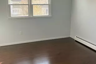 90 East St, Wallingford, CT 06492 - Photo 8