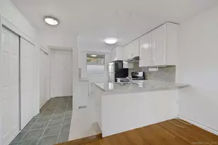 71 Strawberry Hill Ave, Stamford, CT 06902 - Photo 6