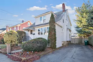 55 Glenwood Ave, Stratford, CT 06614 - Photo 1