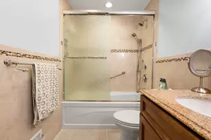 51 Charlton Hill Rd, Hamden, CT 06518 - Photo 34