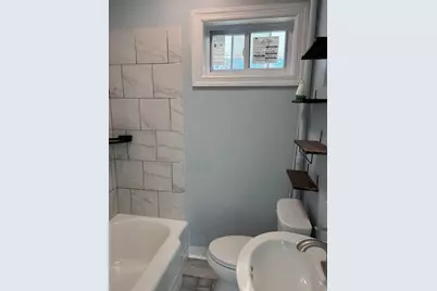 35 Washington Street, Naugatuck, CT 06770 - Photo 14