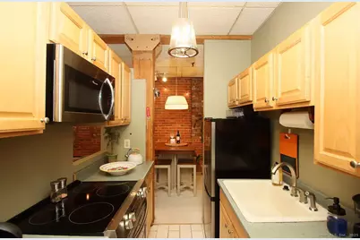 222 Williams Street East #APT 102, Glastonbury, CT 06033 - Photo 10