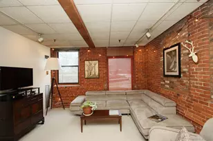 222 Williams St E, Glastonbury, CT 06033 - Photo 8