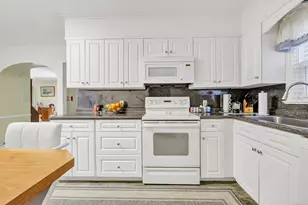 148 Hurd Ave, Stratford, CT 06614 - Photo 14