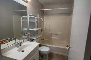 205 Camp St, Plainville, CT 06062 - Photo 12