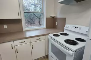205 Camp St, Plainville, CT 06062 - Photo 6