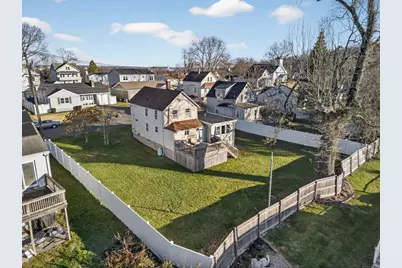 110 Fenwick Street, West Haven, CT 06516 - Photo 4