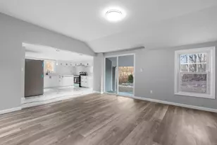 76 Kane St, Southington, CT 06489 - Photo 8