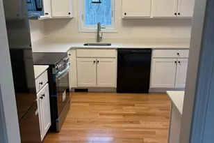 1300 Old Colchester Rd, Montville, CT 06382 - Photo 16