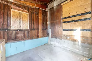 11 Cawley Ct, Bristol, CT 06010 - Photo 36