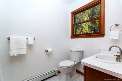 8 Phoebee Lane, Brookfield, CT 06804 - Photo 26