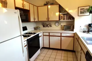 69 Montoya Dr, Branford, CT 06405 - Photo 4