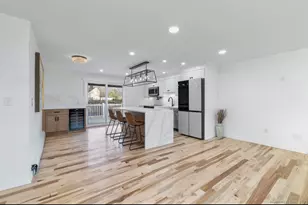 1 Mallard Ln, Waterford, CT 06385 - Photo 16