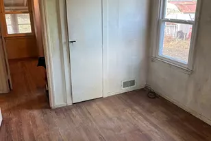 135 Handel Rd, East Hartford, CT 06118 - Photo 8