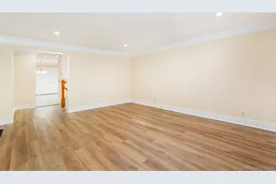 13 Lawson Lane #13, Ridgefield, CT 06877 - Photo 8