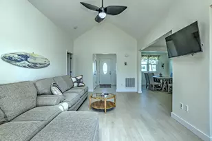 16 Catherine St, East Haven, CT 06512 - Photo 10