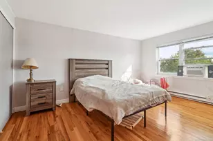 24 Merrill St, Hartford, CT 06106 - Photo 6