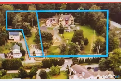 152 Whitehall Avenue, Stonington, CT 06355 - Photo 1