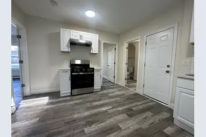 85 Twiss Street, Meriden, CT 06450 - Photo 2