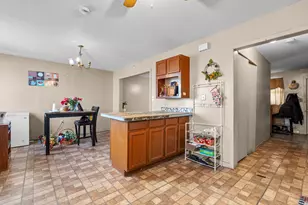 356 Wethersfield Ave, Hartford, CT 06114 - Photo 4
