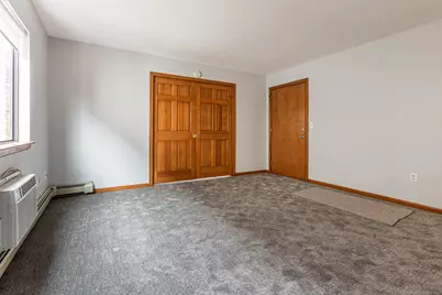 77 Mountford Street, Hartford, CT 06114 - Photo 16